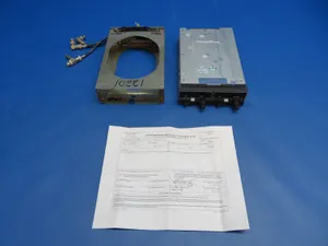King KX 165 VHF NAV/COMM w/ Rack 27.5v 069-1025-05 REPAIRED w/ 8130 (0625-220)